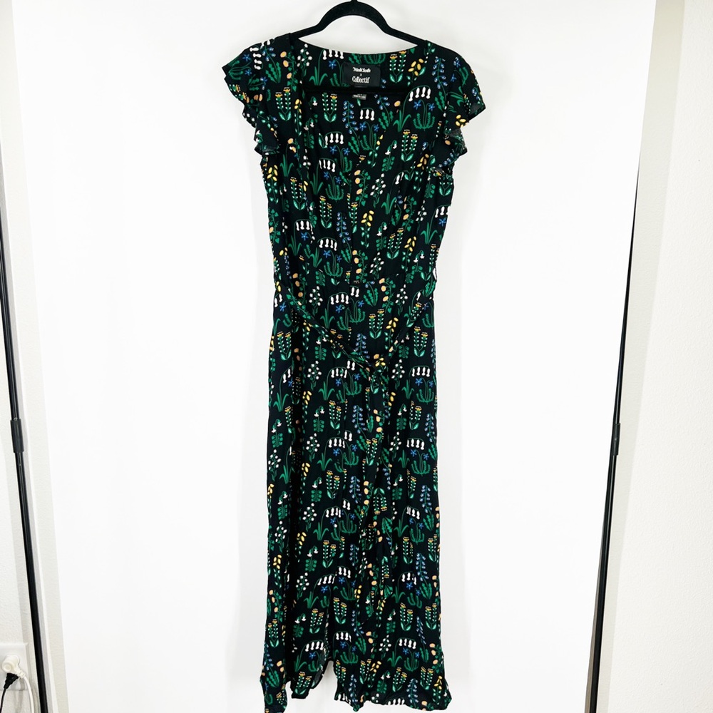 ModCloth x Collectif Sunshine Sashay Black Floral Maxi Dress